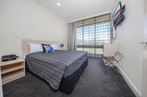 Belconnen Way Motel And Serviced Apartments - Dalby Accommodation 3