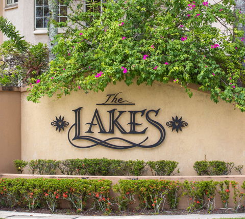 The Lakes Cairns Resort - Dalby Accommodation 0
