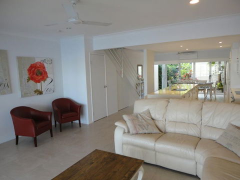 Noosa Entrance Waterfront Resort - Dalby Accommodation 3