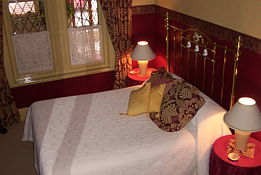 Triune House Bed And Breakfast - Dalby Accommodation 0