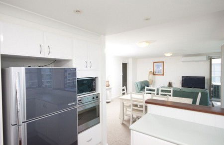 Sails Apartments - Dalby Accommodation 2