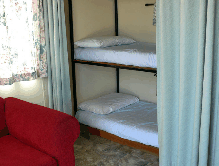 Stanley Cabin and Tourist Park - Dalby Accommodation