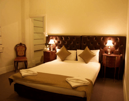 Ambassadors Hotel - Dalby Accommodation 3