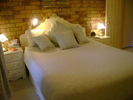 Angels Beach Lodge - Dalby Accommodation 3