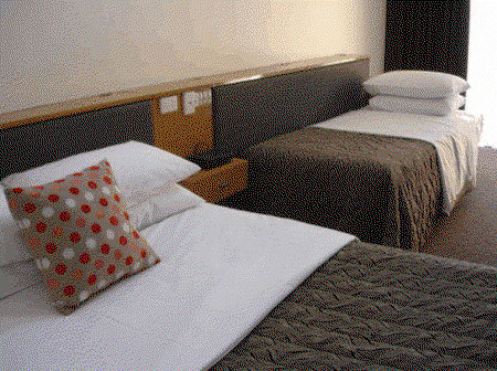 Burkes Hotel Motel - Dalby Accommodation 2
