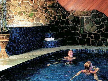 Falls Creek Hotel - Dalby Accommodation 3