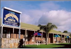 Lakes Jakaranda Holiday Units - Dalby Accommodation 1