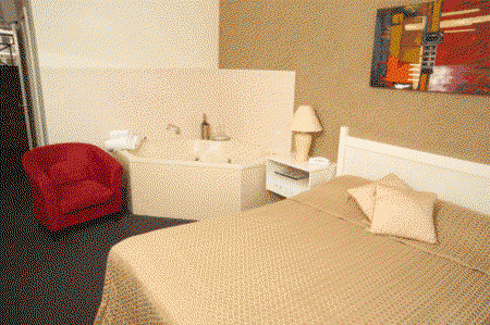 Buffalo Motor Inn - Dalby Accommodation 1