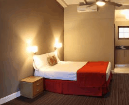 Rose and Crown Hotel - Dalby Accommodation