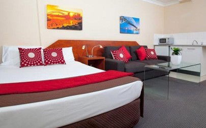 Central Railway Hotel - Dalby Accommodation 1