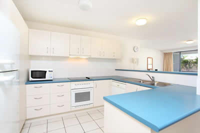 Surf Club Apartments - Dalby Accommodation 5
