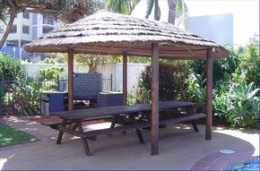Casablanca Beachfront Apartments - Dalby Accommodation 3