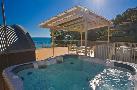 The Cove Noosa - Dalby Accommodation 2