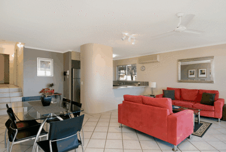 Bali Hai Apartments Noosa - Dalby Accommodation 3