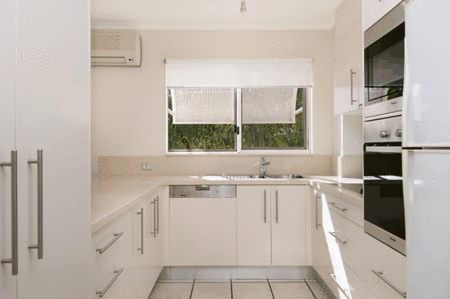 Bali Hai Apartments Noosa - Dalby Accommodation 4