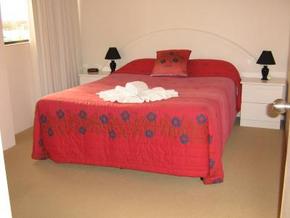 Beachfront Towers - Dalby Accommodation 3