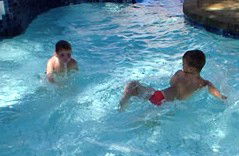 Mylos Holiday Apartments - Dalby Accommodation 3