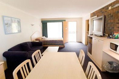 Comfort Inn Big Windmill - Dalby Accommodation 1