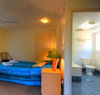 Blue Waters Motel - Dalby Accommodation