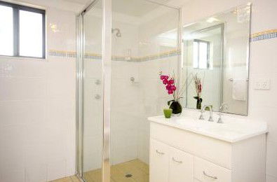 Kelanbri Holiday Apartments - Dalby Accommodation 5