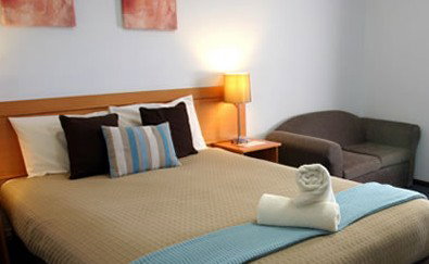 Colonial Lodge Motor Inn - Dalby Accommodation 0
