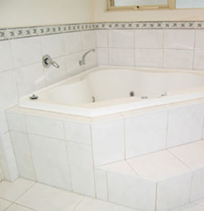 Sanctuary House Resort Motel - Dalby Accommodation 3