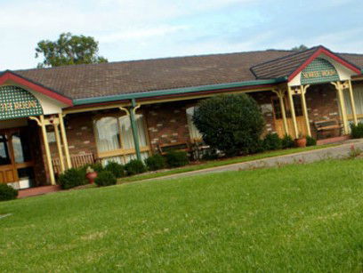 Carriage House Motor Inn - Dalby Accommodation 1