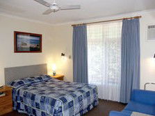 Flying Spur Motel - Dalby Accommodation 1
