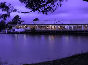Waterfront Hotel - Dalby Accommodation 2