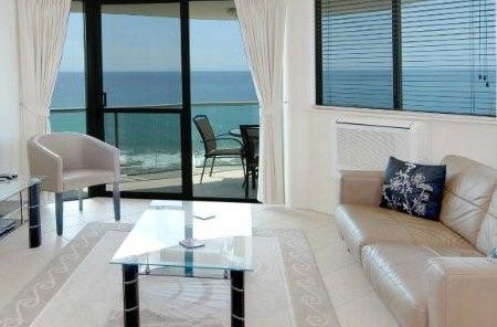 Malibu Mooloolaba - Dalby Accommodation 0