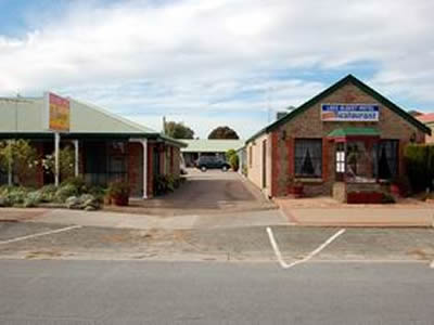 Policemans Point SA Dalby Accommodation