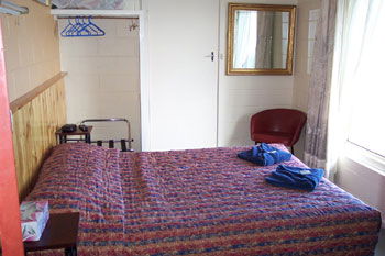 Meningies Waterfront Motel - Dalby Accommodation 1