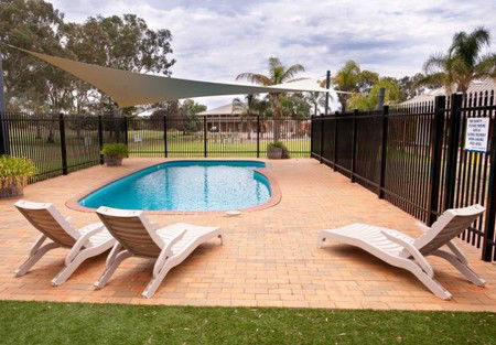 Standpipe Golf Motor Inn - Dalby Accommodation 1
