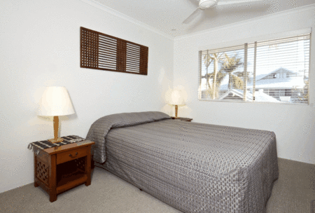 Pelican Beach Resort - Dalby Accommodation 1