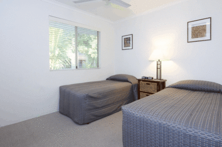 Pelican Beach Resort - Dalby Accommodation 2
