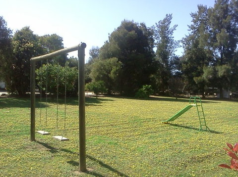 Golden Chain Border Gateway Motel - Dalby Accommodation 3