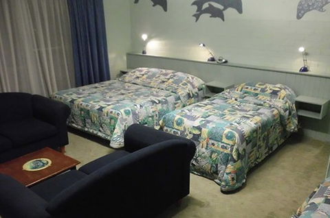 Inverloch Motel - Dalby Accommodation 4