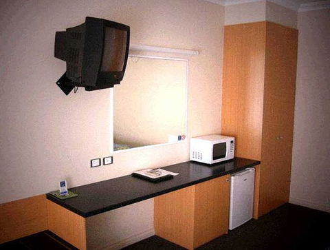 Victoria Lodge Motor Inn And Apartments - Dalby Accommodation 3
