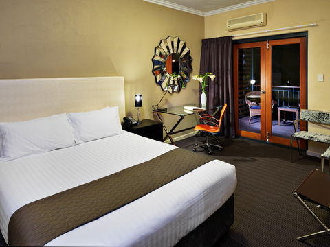 Sunmoon Boutique Resort - Dalby Accommodation 3