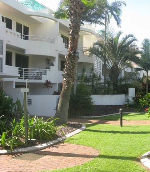 Camargue Beachfront Apartments - Dalby Accommodation 1