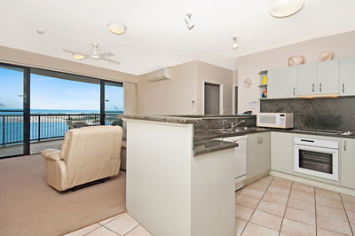 Windward Passage, Golden Beach - Dalby Accommodation 9