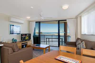 Windward Passage, Golden Beach - Dalby Accommodation 15