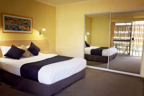 White Lace Motor Inn - Dalby Accommodation 2