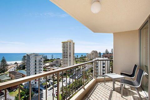 Rainbow Commodore Holiday Apartments - Dalby Accommodation 1