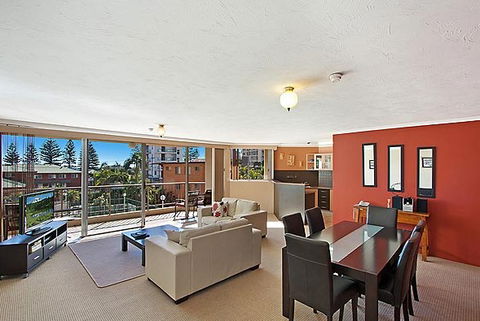 Rainbow Commodore Holiday Apartments - Dalby Accommodation 5