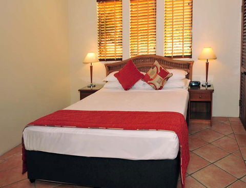 Martinique On Macrossan - Dalby Accommodation 2