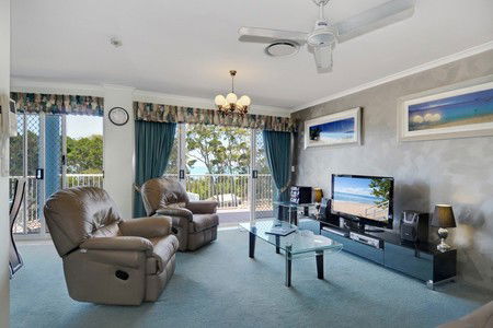 White Crest Luxury Apartments - Dalby Accommodation 4