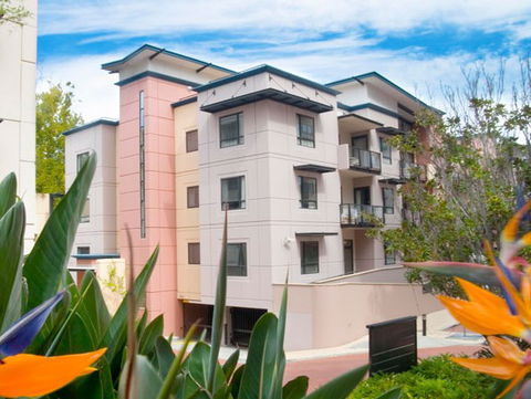 Mounts Bay Waters Apartments - Dalby Accommodation 0