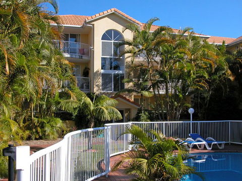Regent Court Holiday Apartments - Dalby Accommodation 3