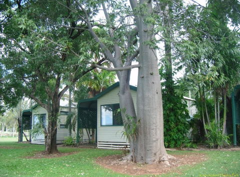 Kimberleyland Holiday Park - Dalby Accommodation 3